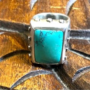 Lisa Jenks Vintage Zeus TURQUOISE Sterling Silver Ring w Signature Art Design